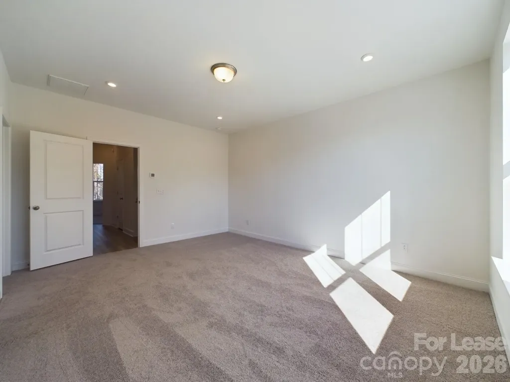 15337 Ballancroft Parkway Charlotte NC 28277