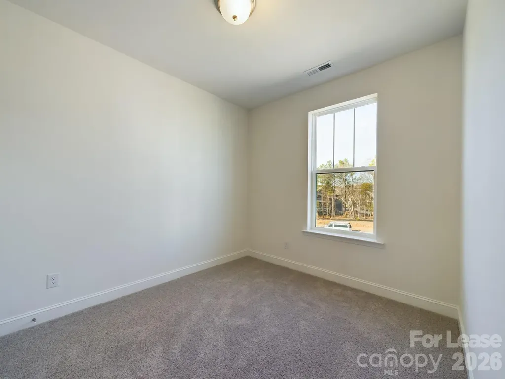 15337 Ballancroft Parkway Charlotte NC 28277