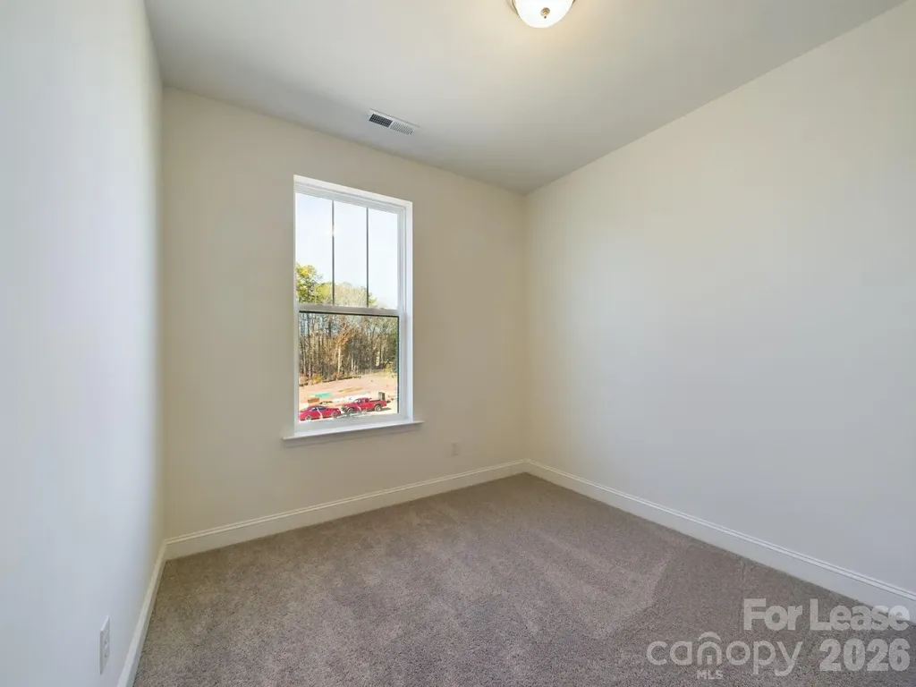 15337 Ballancroft Parkway Charlotte NC 28277