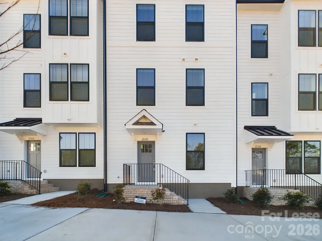 15337 Ballancroft Parkway Charlotte NC 28277