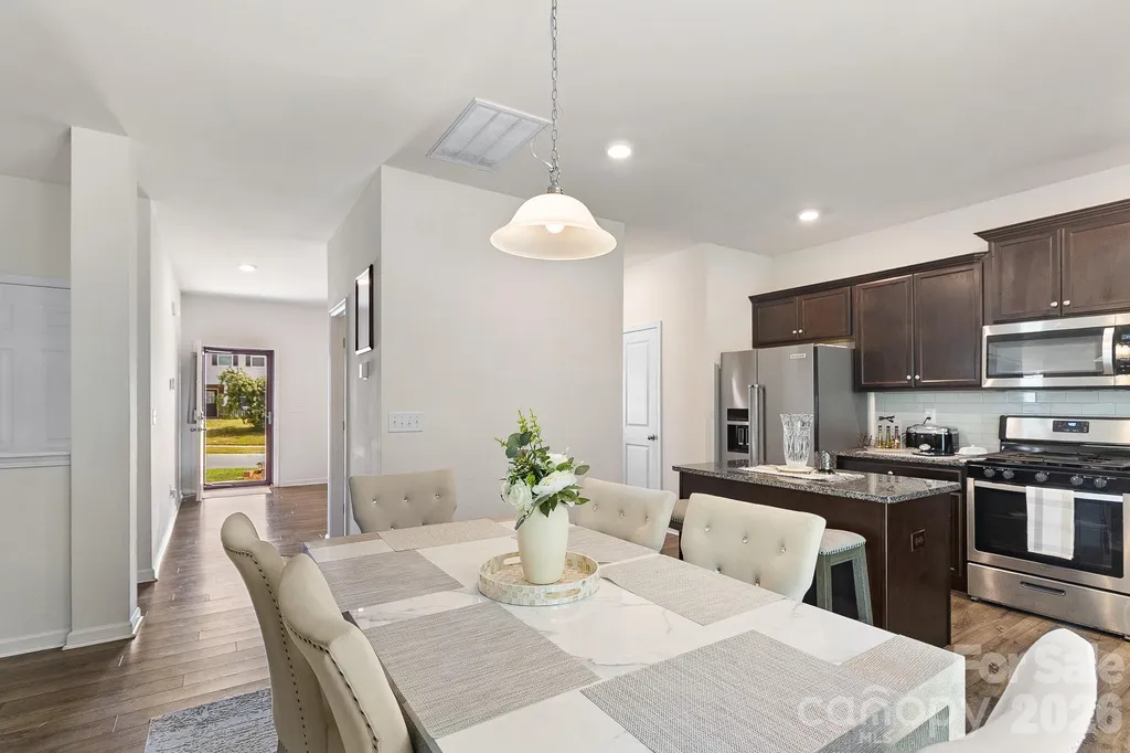 9836 Oak Barrel Lane Charlotte NC 28215