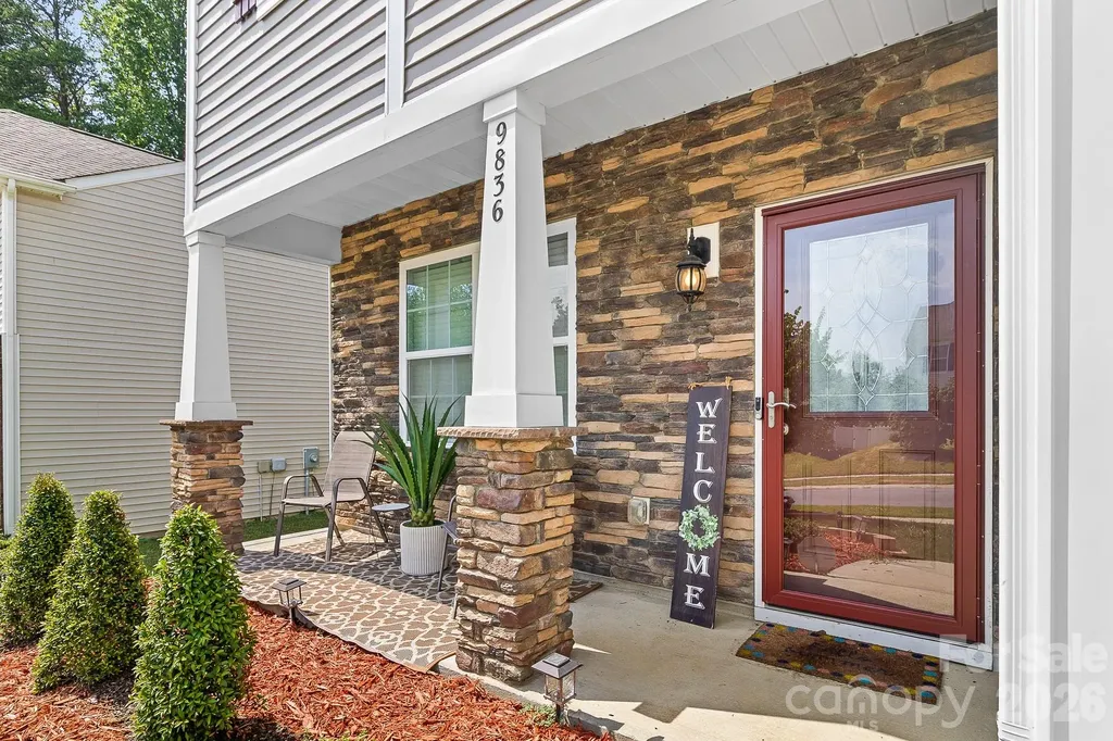 9836 Oak Barrel Lane Charlotte NC 28215