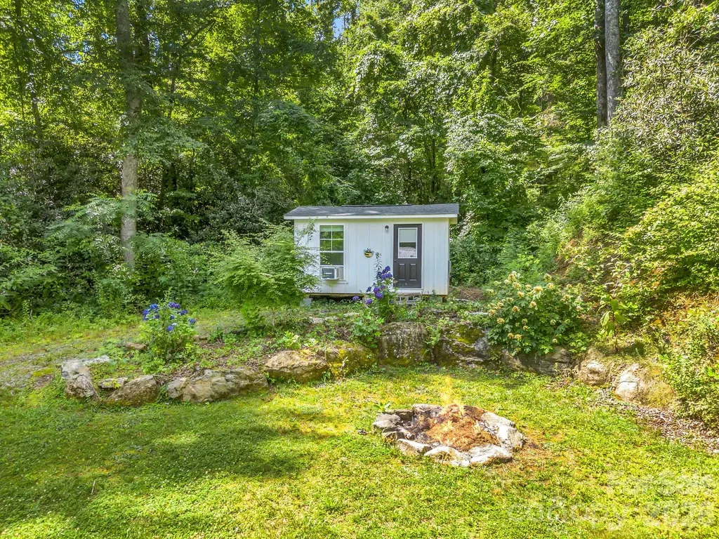 216 Aiken Road Rosman NC 28772