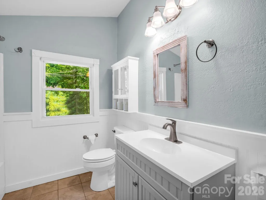216 Aiken Road Rosman NC 28772
