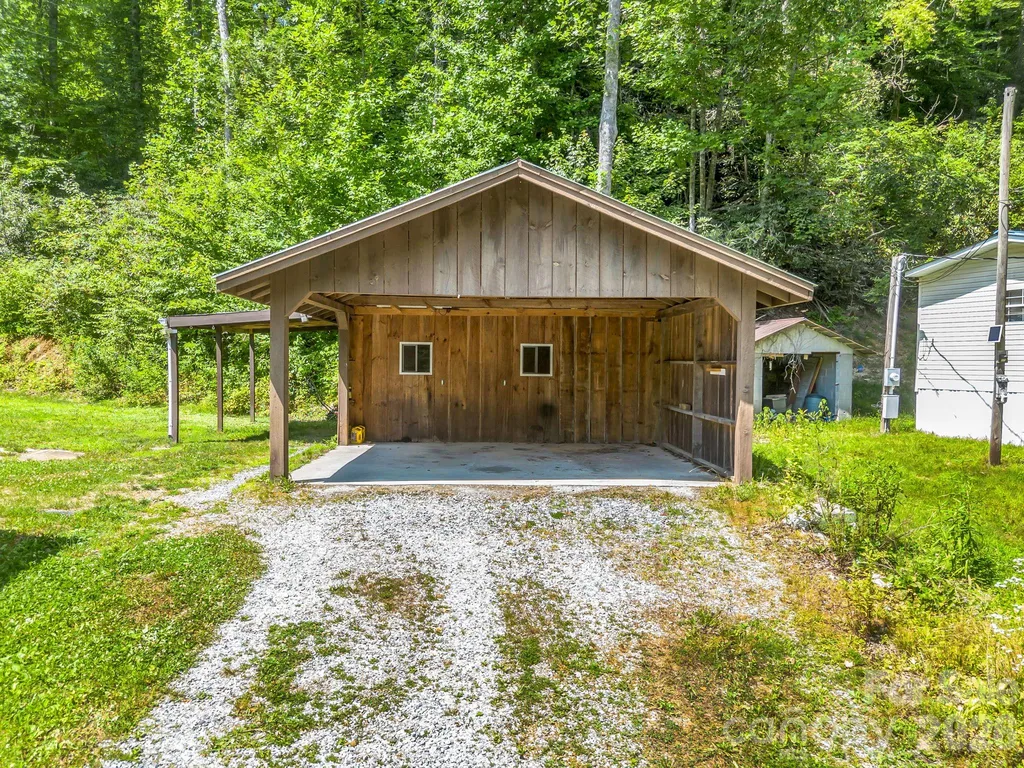 216 Aiken Road Rosman NC 28772