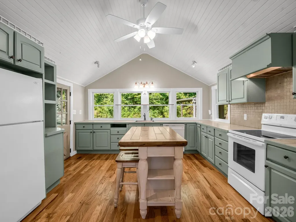 216 Aiken Road Rosman NC 28772