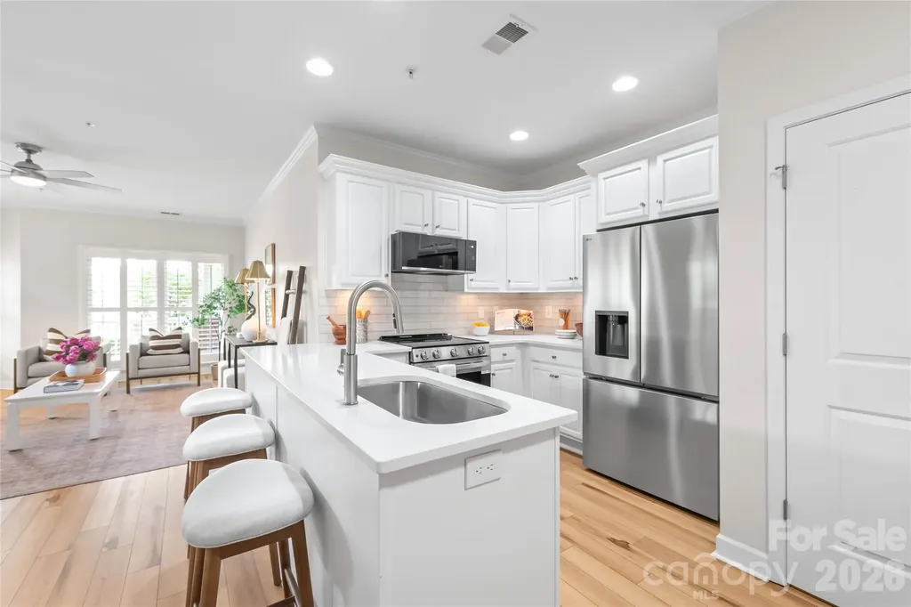 2000 Euclid Avenue Charlotte NC 28203