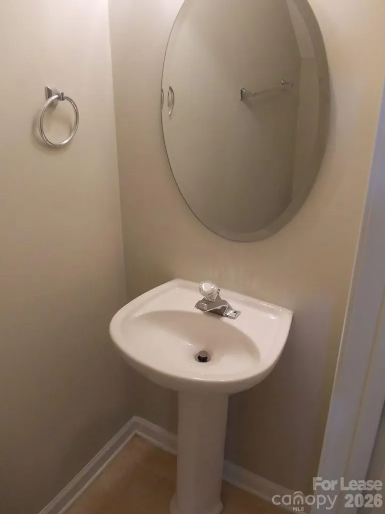 8488 Chaceview Court Charlotte NC 28269