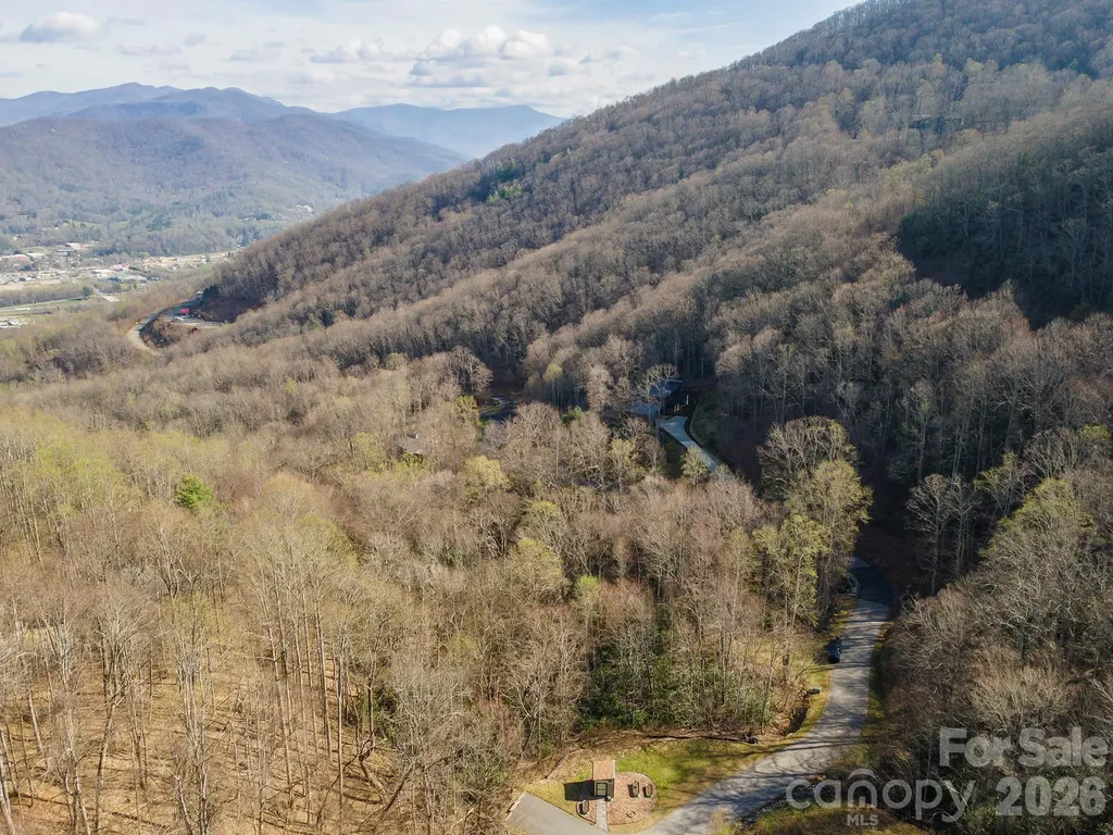1279 Arborcrest Way Swannanoa NC 28778