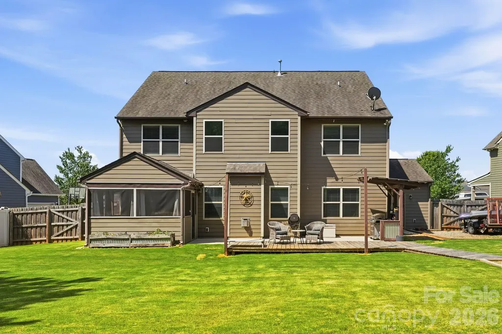 5917 Mcclintock Drive Denver NC 28037
