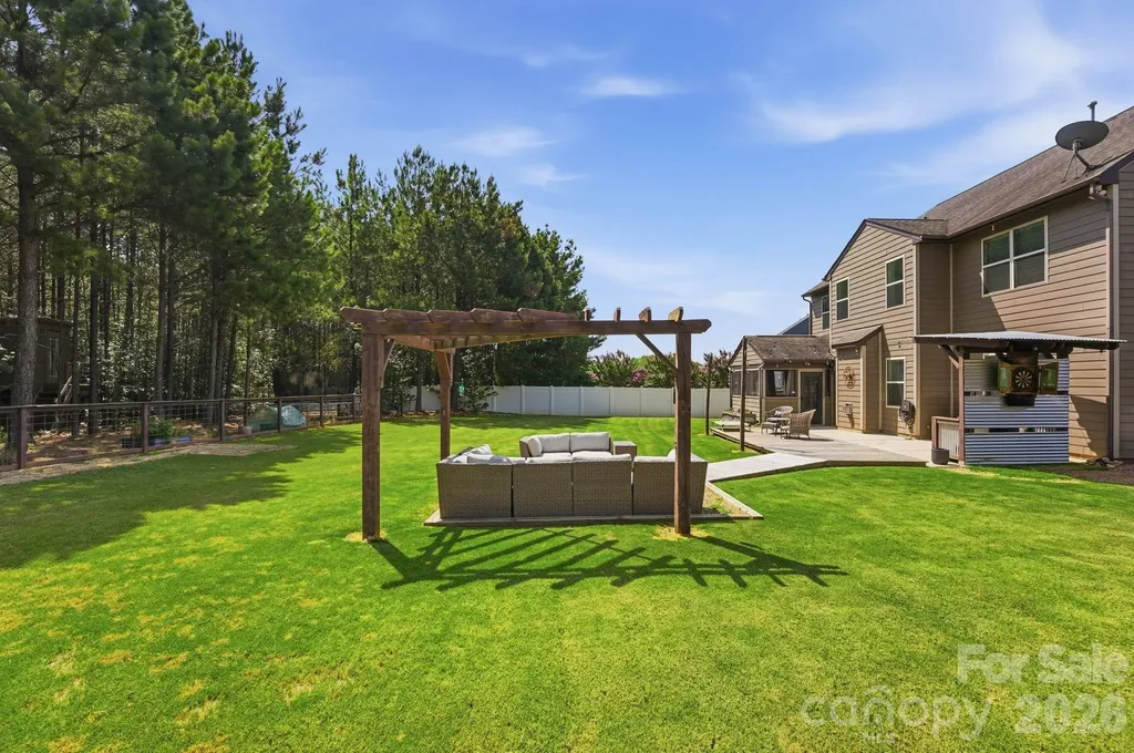 5917 Mcclintock Drive Denver NC 28037