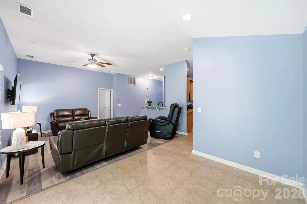 1305 Lauren Village Drive Charlotte NC 28213