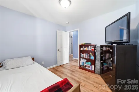 1305 Lauren Village Drive Charlotte NC 28213