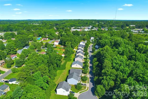 1305 Lauren Village Drive Charlotte NC 28213
