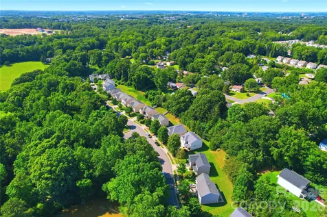 1305 Lauren Village Drive Charlotte NC 28213