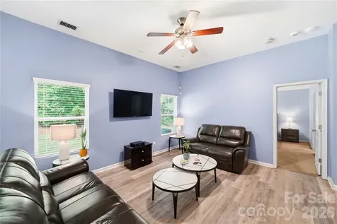 1305 Lauren Village Drive Charlotte NC 28213