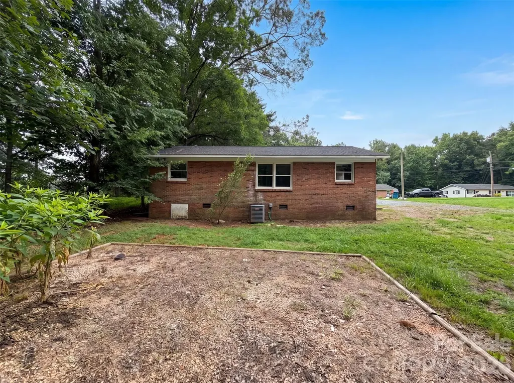3806 Vanderburg Drive S Concord NC 28025