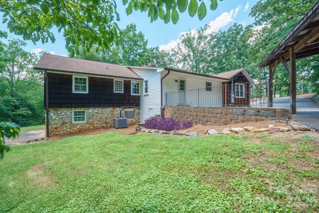 229 Rocky Lane Lincolnton NC 28092