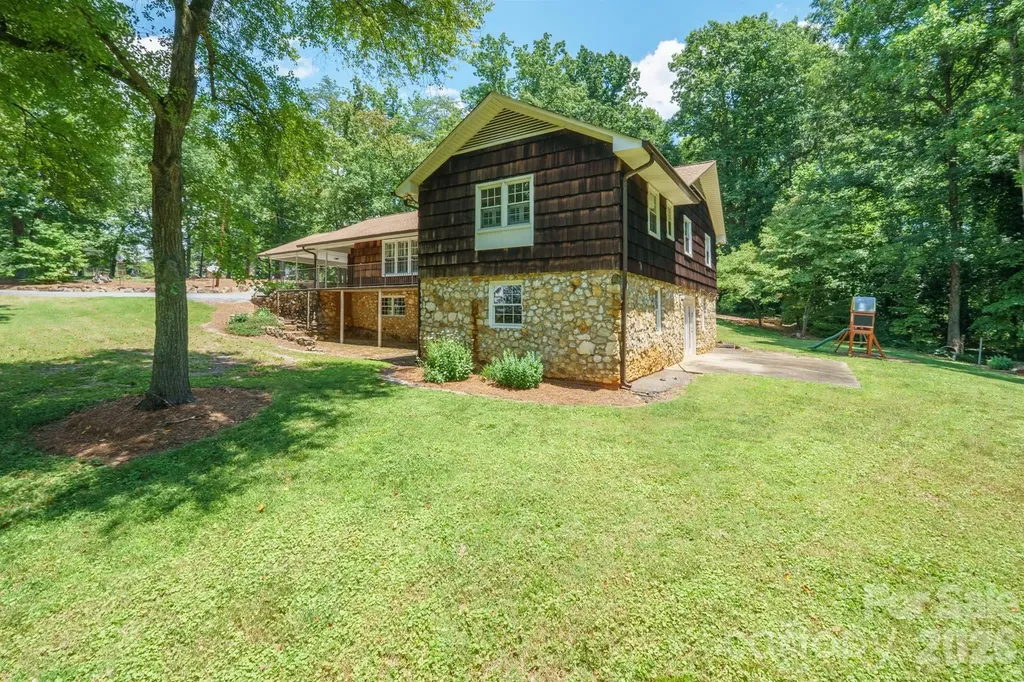 229 Rocky Lane Lincolnton NC 28092