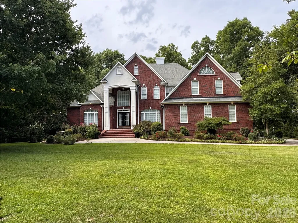 1220 Grun Augen Drive Richburg SC 29729