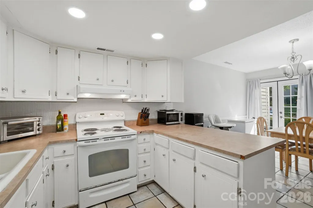 8338 Cricket Lake Drive Charlotte NC 28277