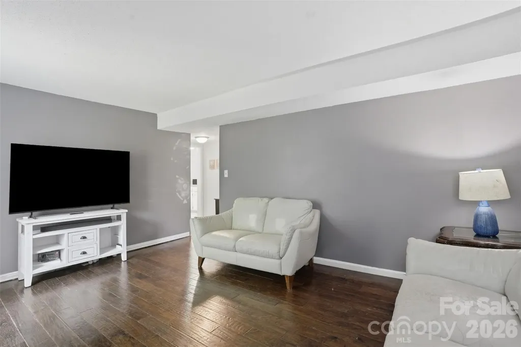 8338 Cricket Lake Drive Charlotte NC 28277