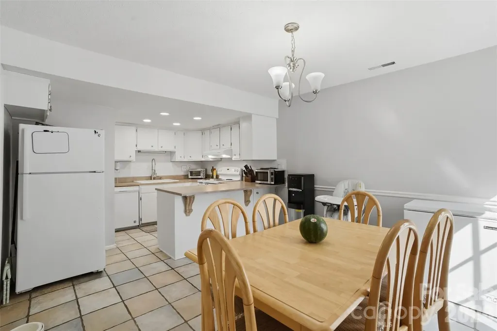 8338 Cricket Lake Drive Charlotte NC 28277