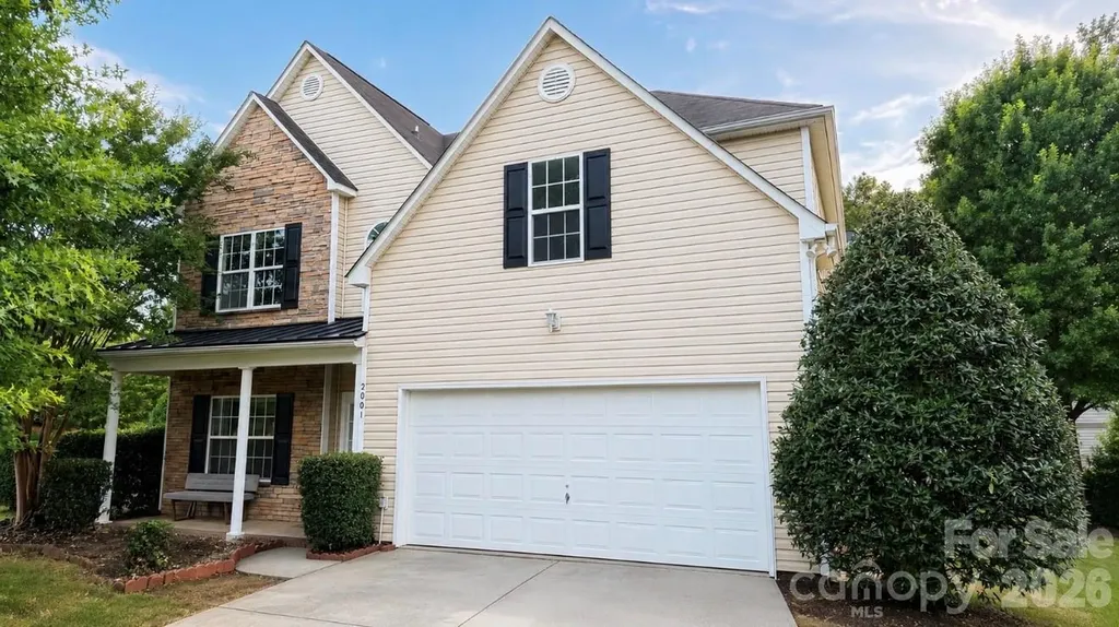 2001 Choke Berry Way Waxhaw NC 28173