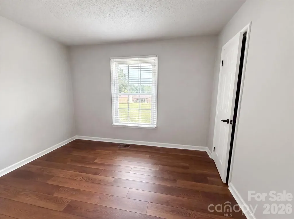 507 Texas Trail Dallas NC 28034