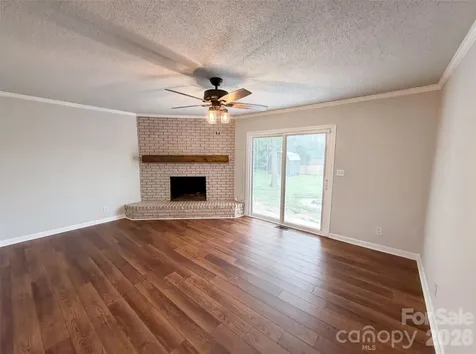 507 Texas Trail Dallas NC 28034