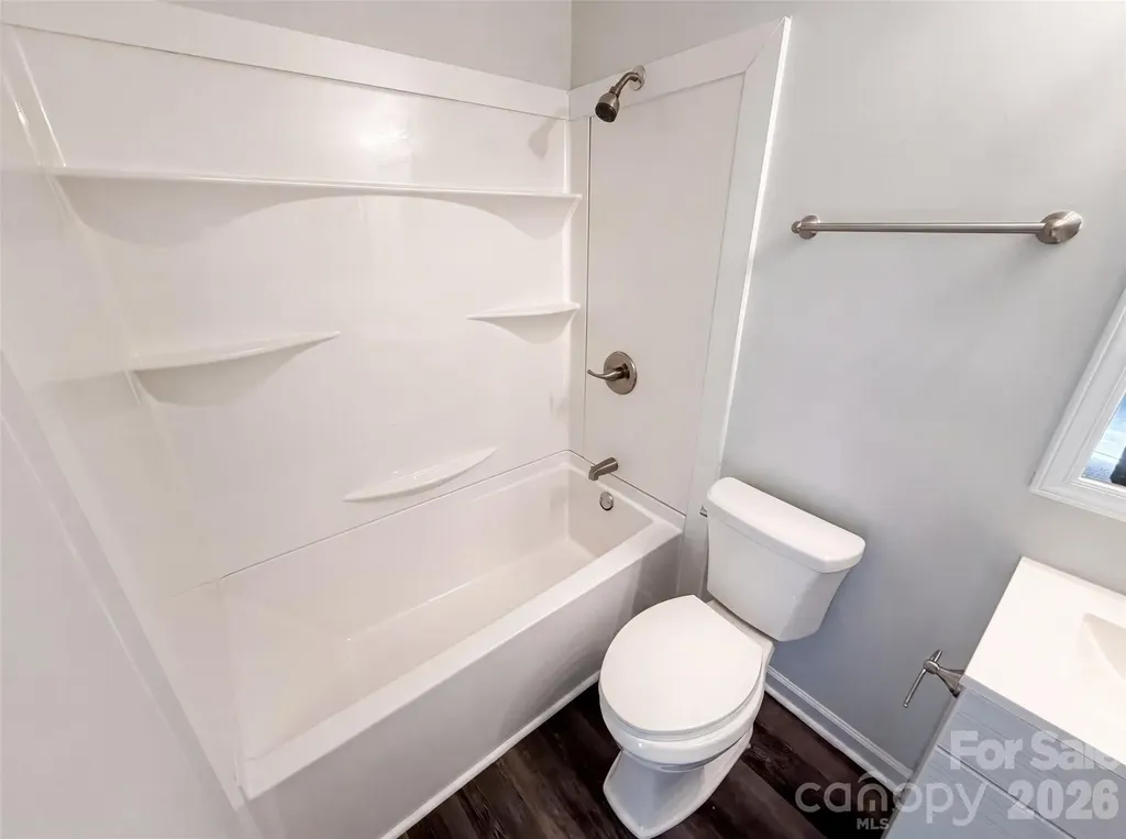 2427 Brook Canyon Drive Charlotte NC 28212