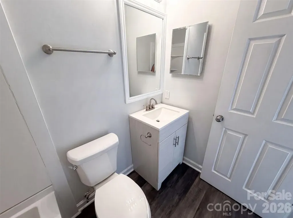 2427 Brook Canyon Drive Charlotte NC 28212