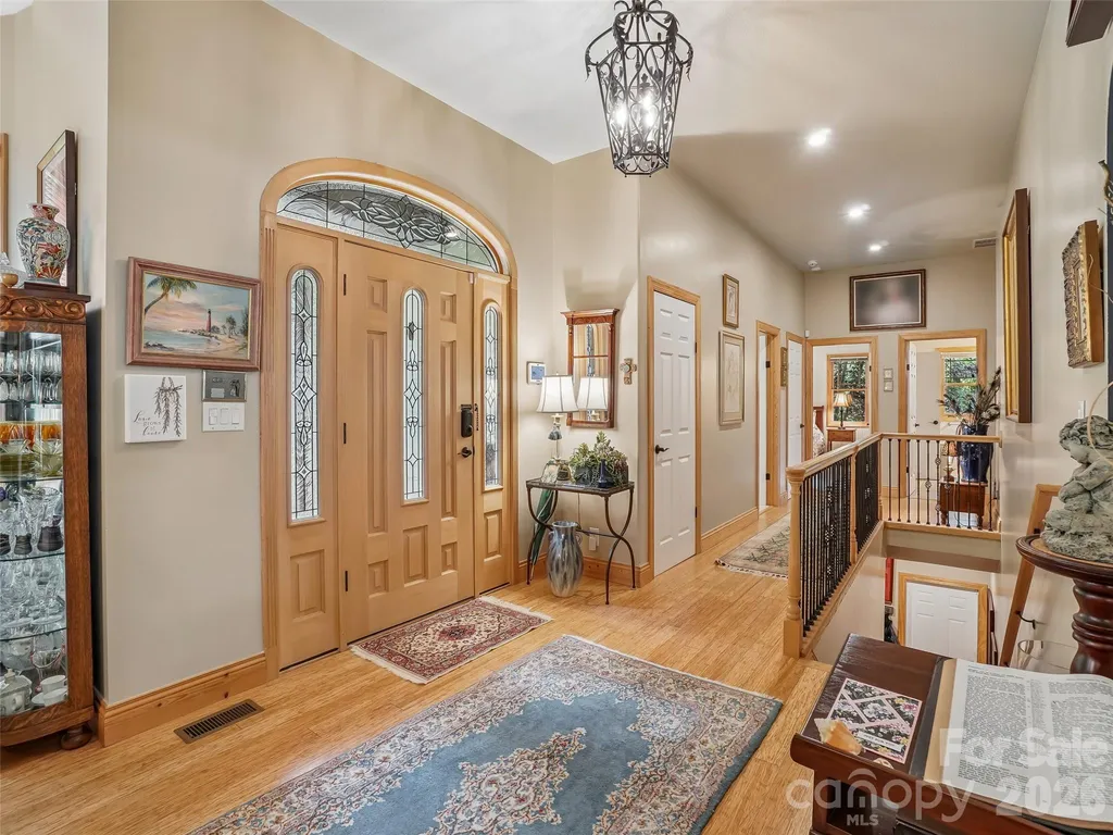 300 Pinnacle Peak Lane Flat Rock NC 28731
