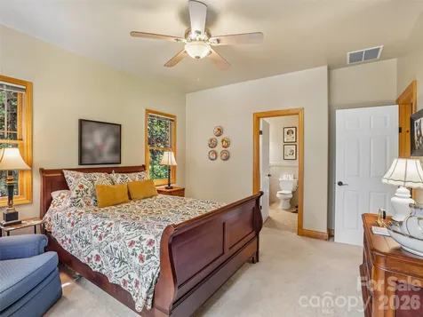 300 Pinnacle Peak Lane Flat Rock NC 28731