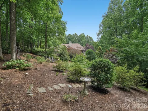 300 Pinnacle Peak Lane Flat Rock NC 28731