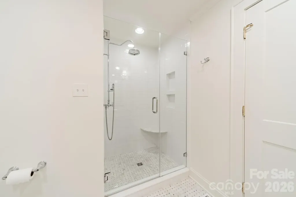 4865 Oglethorpe Place Charlotte NC 28209