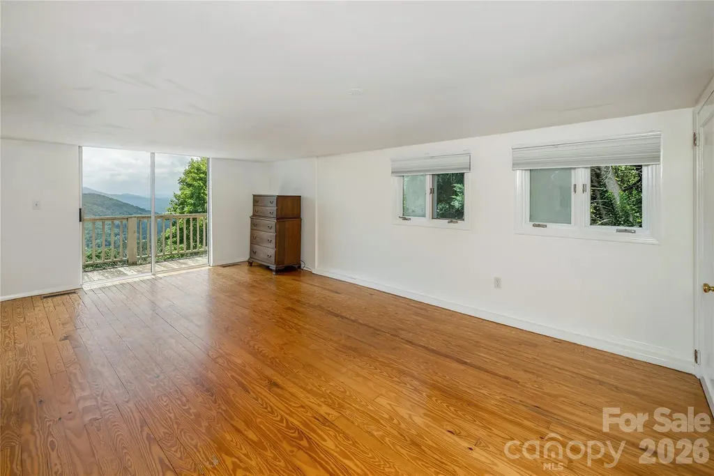 811 Town Mountain Road Asheville NC 28804