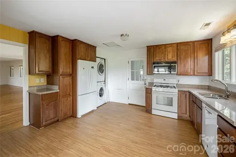 811 Town Mountain Road Asheville NC 28804