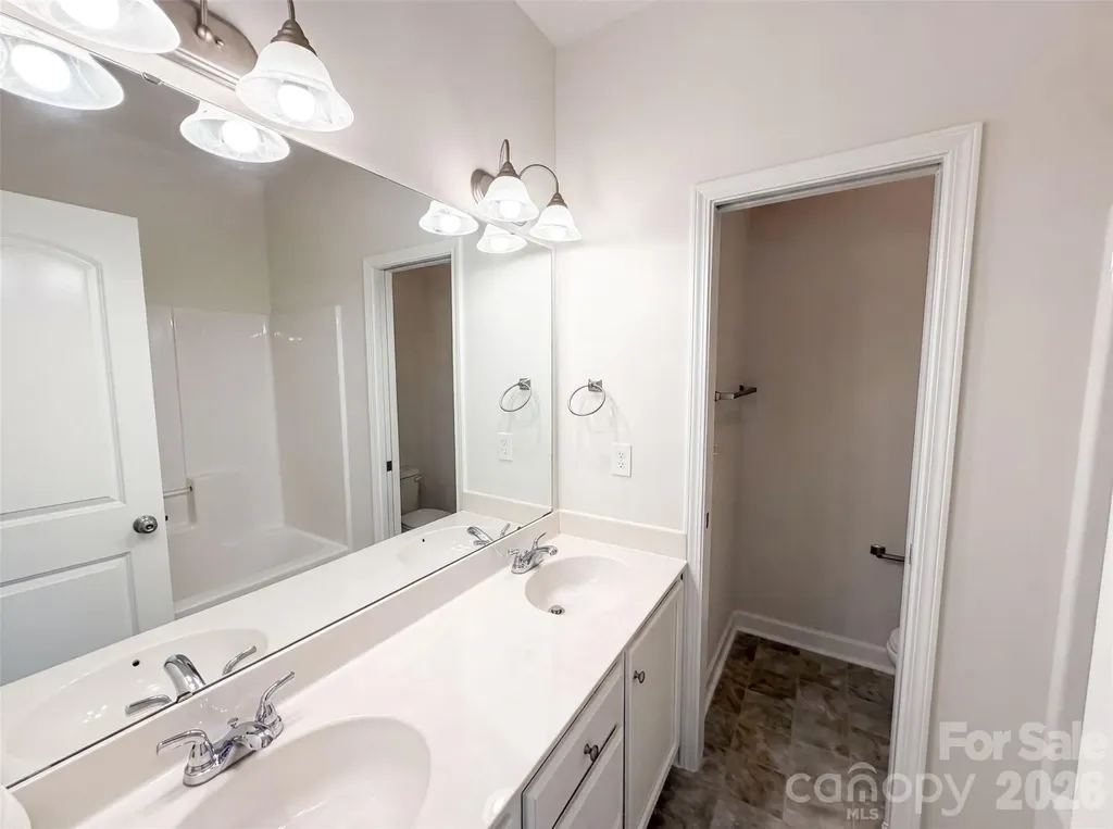 3981 Brunswick Drive Harrisburg NC 28075