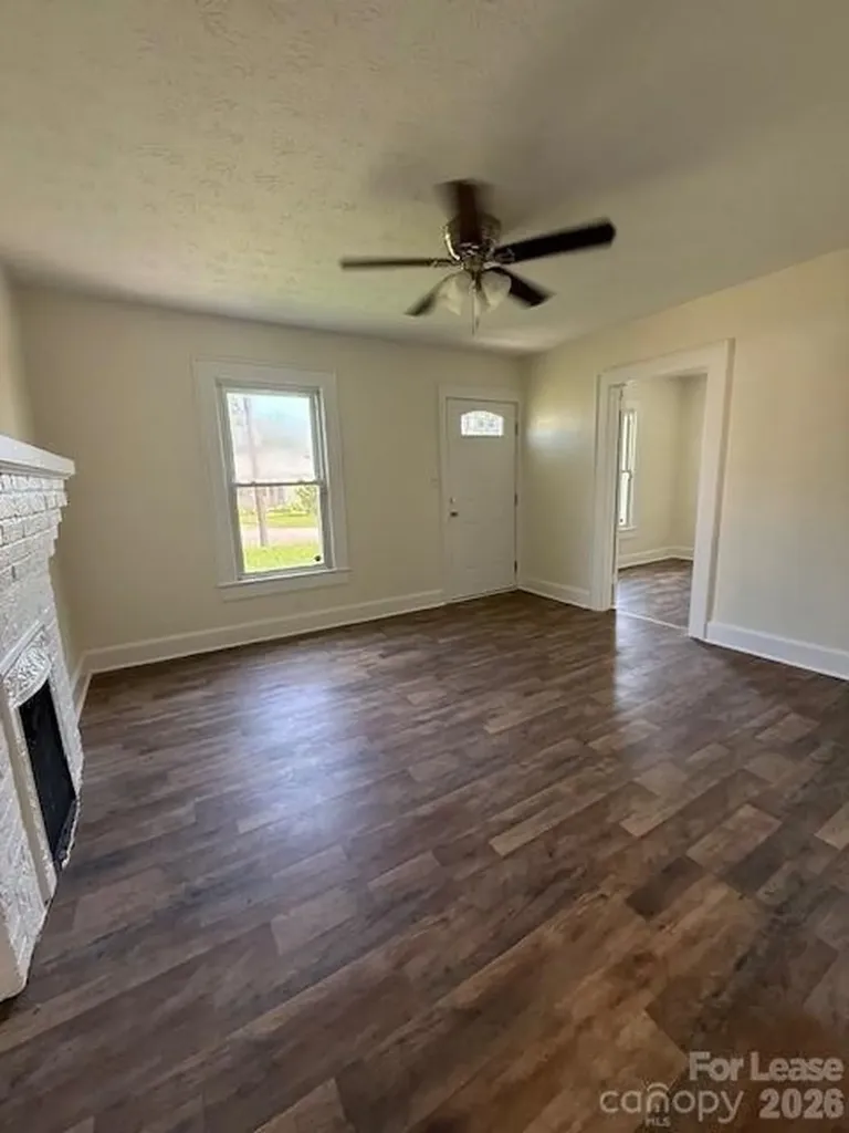 118 Olive Avenue Lenoir NC 28645