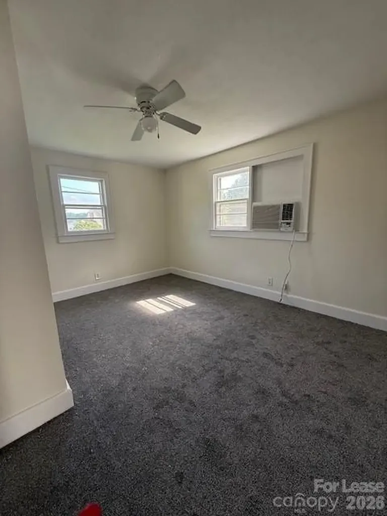 118 Olive Avenue Lenoir NC 28645