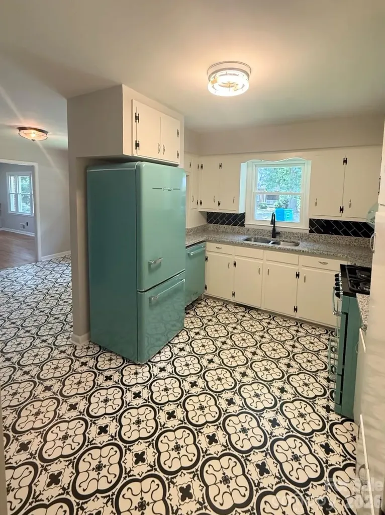612 Brown Avenue Albemarle NC 28001