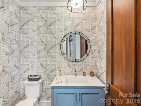 504 Hagen Drive Hendersonville NC 28739