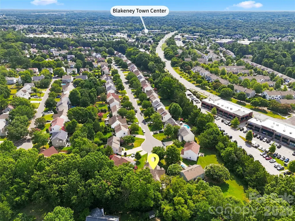 8600 Fieldcroft Drive Charlotte NC 28277