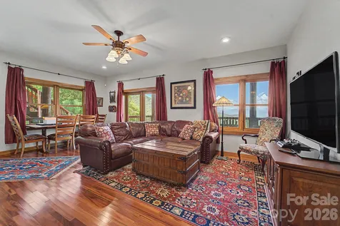 92 Falcons Peak Lane Whittier NC 28789