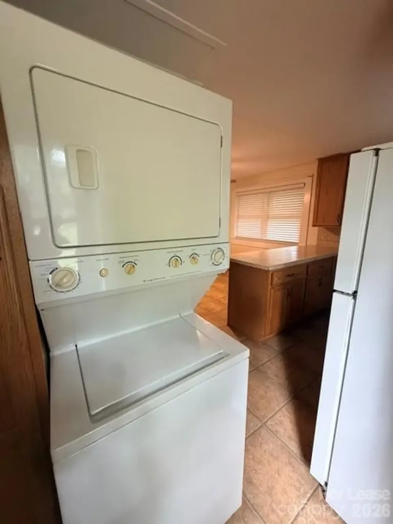 307 19th Avenue NE Hickory NC 28601