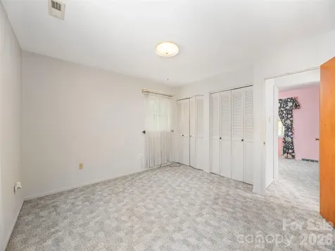 25 Laurel Park Drive Arden NC 28704