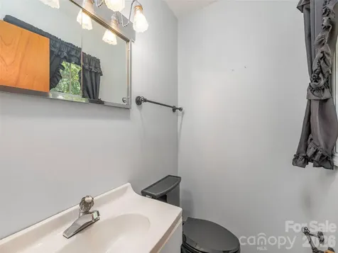 25 Laurel Park Drive Arden NC 28704