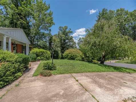 25 Laurel Park Drive Arden NC 28704