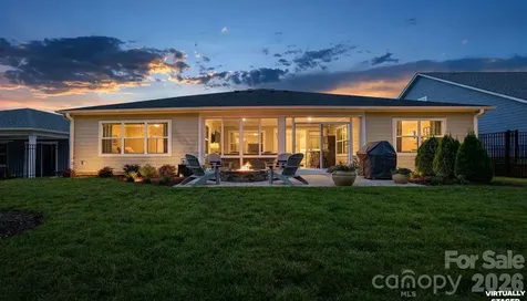 5635 Caneel Lane Denver NC 28037